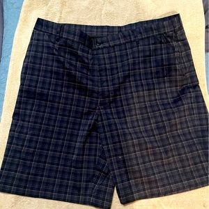 Black and gray plaid golf shorts. Pebble beach. Size 40